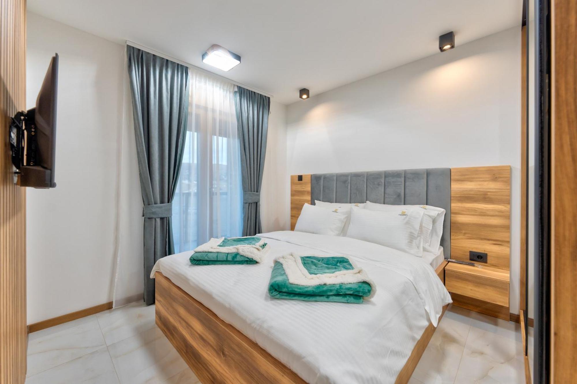 Golden Panorama & Wellness